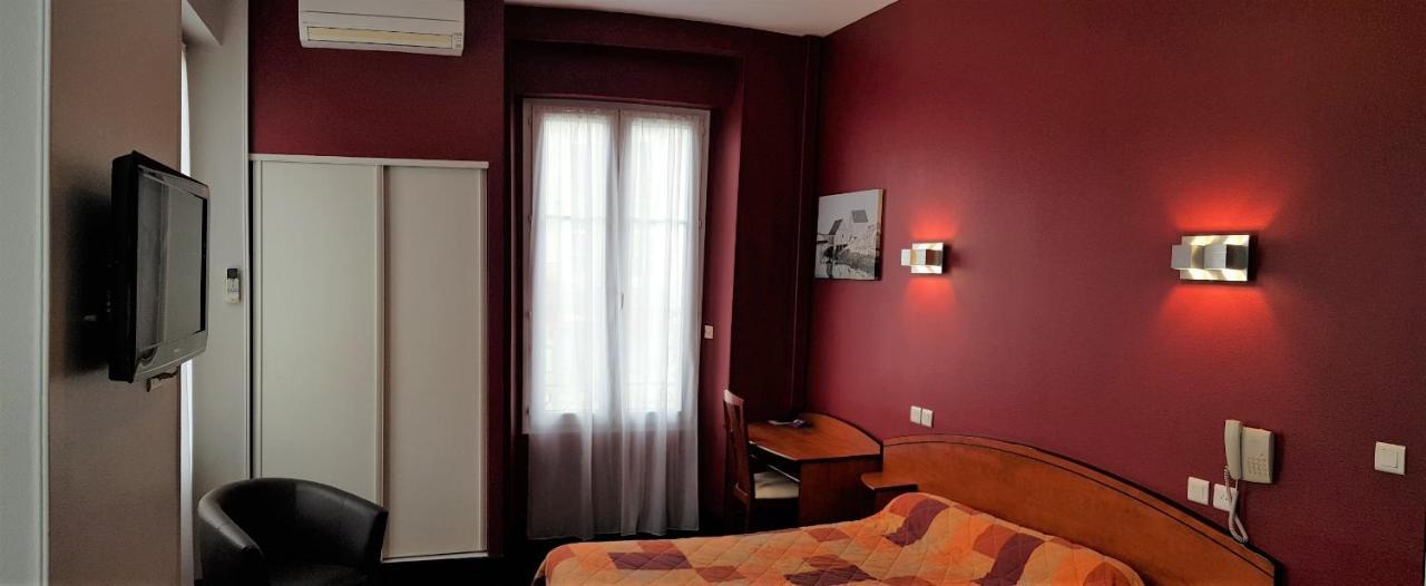Hotel De La Paix Oloron-Sainte-Marie Eksteriør billede
